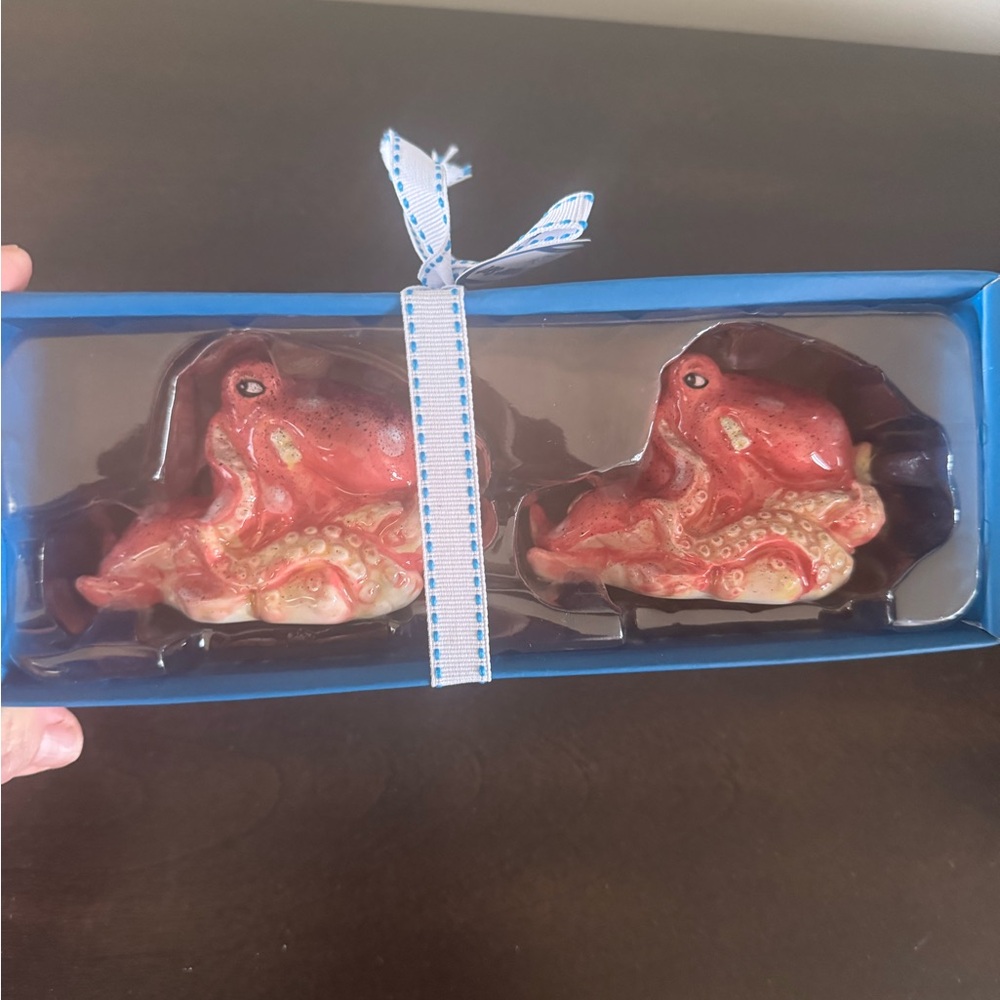 Blue Sky Clayworks Pink “OCTOPUS” Salt & Pepper Set NEW